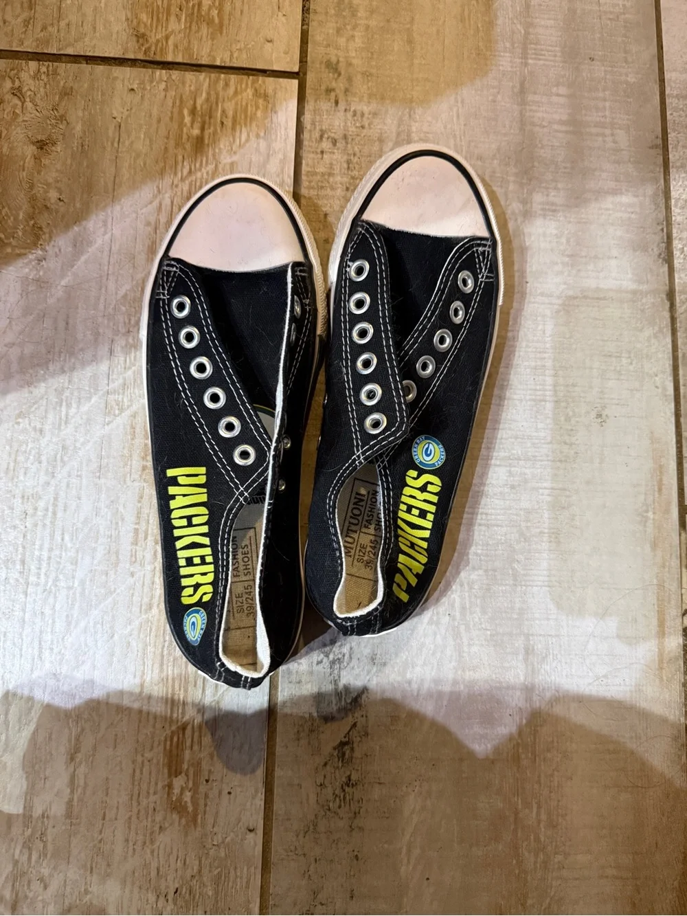Green Bay Packers Black Slip-On Canvas Sneakers Size 39